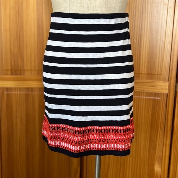 NWT Talbots Small Petite Stripe Skirt w/ Crochet Detail - Picture 3 of 9